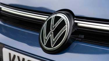 Volkswagen Golf - illuminated VW badge grille